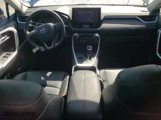 2021 Toyota RAV4 XLE Premium with VIN 2T3C1RFV4MW152088, listed as a Copart auction lot 51761745 with 26,549 mi miles and Salvage Title. Bid and sale history available at carsss.com. Image 8.