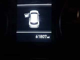 2018 Hyundai Kona Limited with VIN KM8K3CA55JU088433, listed as a IAAI auction lot 41407817 with 61,807 mi miles. Bid and sale history available at carsss.com. Image 7.