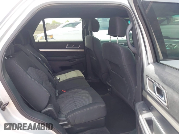 2017 Ford Explorer XLT with VIN 1FM5K7DH6HGC47935, listed as a IAAI auction lot 42363656 with 171,503 mi miles and . Bid and sale history available at DreamBid. Image 8.