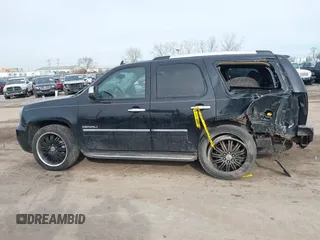 2010 GMC Yukon Denali with VIN 1GKUCEEF0AR181315, listed as a IAAI auction lot 41464181 with 186,005 mi miles. Bid and sale history available at carsss.com. Image 14.