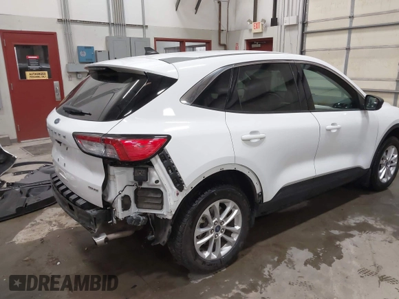 2022 Ford Escape SE z VIN 1FMCU9G61NUA42771, wystawiony jako IAAI lot #41746954 z przebiegiem 49 911 mil mil oraz . Historia ofert i sprzedaży dostępna na DreamBid. Obrazek 4.