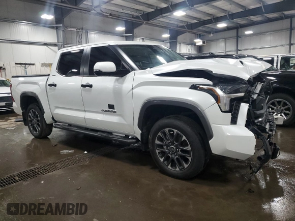 2024 Toyota Tundra Limited z VIN 5TFJA5DB0RX234749, wystawiony jako Copart lot #56183955 z przebiegiem 16 680 mil mil oraz Szkoda całkowita • Salvage title. Historia ofert i sprzedaży dostępna na DreamBid. Obrazek 4.