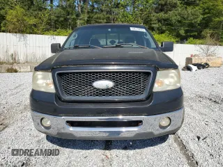 2006 Ford F-150 XLT with VIN 1FTPW12V26KC31474, listed as a Copart auction lot 52619285 with 283,714 mi miles and Clean Title. Bid and sale history available at carsss.com. Image 5.