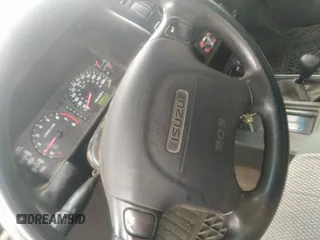 1999 Isuzu Trooper S z VIN JACDJ58XXX7904757, wystawiony jako IAAI lot #41730227 z przebiegiem 233 823 mil mil oraz . Historia ofert i sprzedaży dostępna na DreamBid. Obrazek 6.