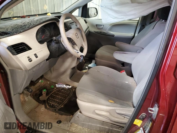 2013 Toyota Sienna L с VIN 5TDZK3DCXDS282433, выставлен на аукционе Copart как лот 49527945 с пробегом 197 583 миль миль и Списание • Salvage title. История ставок и продаж доступна на DreamBid. Изображение 7.