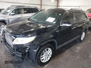 2014 Kia Sorento LX with VIN 5XYKT4A73EG471273, listed as a IAAI auction lot 41838577 with 102,760 mi miles and . Bid and sale history available at carsss.com. Image 18.