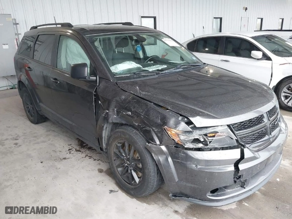 2020 Dodge Journey SE Value with VIN 3C4PDCAB7LT275294, listed as a IAAI auction lot 41535081 with 77,528 mi miles. Bid and sale history available at carsss.com. Image 1.