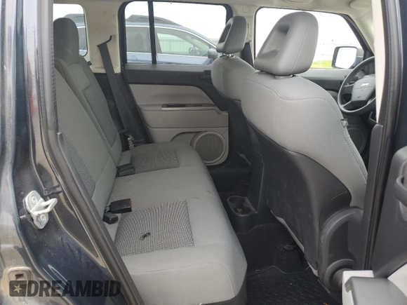 2007 Jeep Patriot Sport с VIN 1J8FF28W37D365202, выставлен на аукционе Copart как лот 56450295 с пробегом 110 302 миль миль и На запчасти • Non repairable. История ставок и продаж доступна на DreamBid. Изображение 10.
