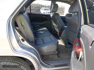 2006 Acura MDX with VIN 2HNYD18266H523475, listed as a IAAI auction lot 41959295 with 170,602 mi miles. Bid and sale history available at carsss.com. Image 8.
