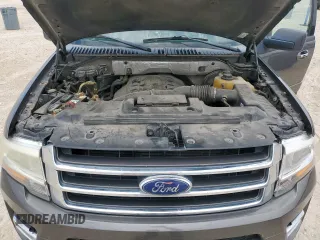 2015 Ford Expedition XLT z VIN 1FMJU1HTXFEF51170, wystawiony jako Copart lot #60340295 z przebiegiem 208 232 mil mil oraz Czysty tytuł • Clean title. Historia ofert i sprzedaży dostępna na DreamBid. Obrazek 12.
