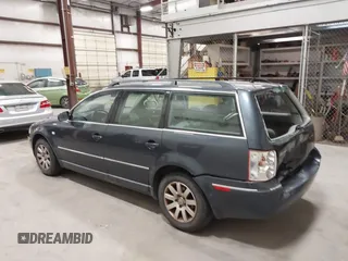 2003 Volkswagen Passat GLS with VIN WVWVD63B63E368748, listed as a IAAI auction lot 42022512 with 130,038 mi miles. Bid and sale history available at carsss.com. Image 3.
