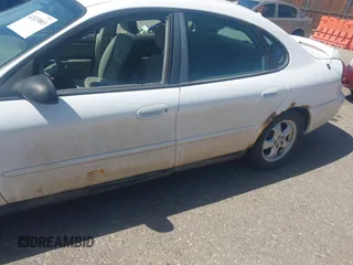 2006 Ford Taurus SE with VIN 1FAFP53U46A139008, listed as a IAAI auction lot 42023003 with 161,662 mi miles. Bid and sale history available at carsss.com. Image 6.