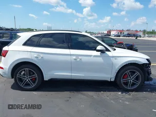 2024 Audi Q5 S line Premium Plus with VIN WA1E2AFY4R2036143, listed as a IAAI auction lot 42309252 with 14,797 mi miles and . Bid and sale history available at DreamBid. Image 14.