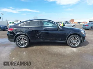 2020 Mercedes-Benz GLC with VIN W1N0J8EB2LF823397, listed as a IAAI auction lot 41469142 with 86,252 mi miles. Bid and sale history available at carsss.com. Image 13.