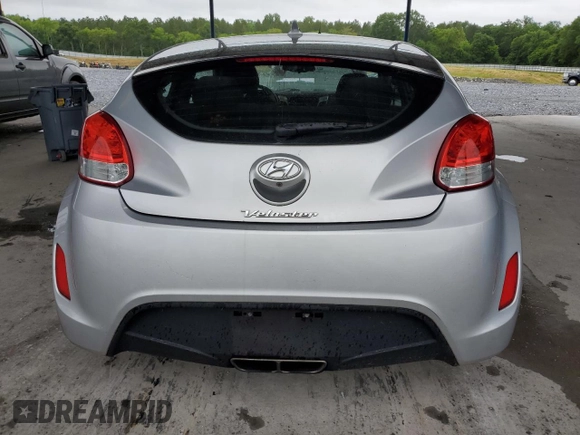 2014 Hyundai Veloster RE:FLEX z VIN KMHTC6AD4EU203719, wystawiony jako Copart lot #58166905 z przebiegiem 163 902 mil mil oraz Czysty tytuł • Clean title. Historia ofert i sprzedaży dostępna na DreamBid. Obrazek 6.