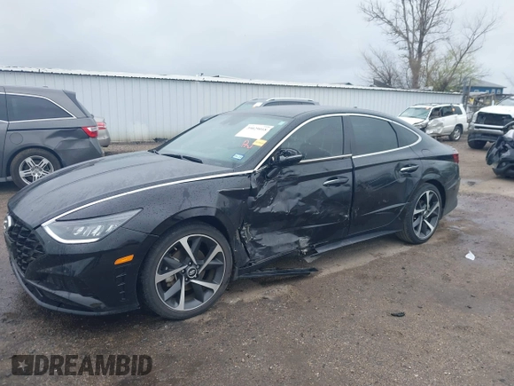 2021 Hyundai Sonata SEL Plus with VIN 5NPEJ4J25MH107242, listed as a IAAI auction lot 39029018 with 48,160 mi miles and . Bid and sale history available at DreamBid. Image 6.