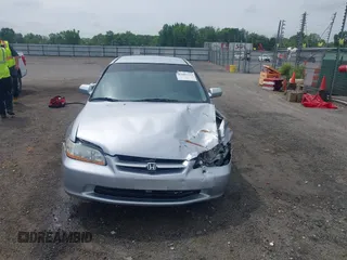 1998 Honda Accord LX с VIN 1HGCG5645WA110496, выставлен на аукционе IAAI как лот 42082333 с пробегом 169 674 миль миль и . История ставок и продаж доступна на DreamBid. Изображение 12.