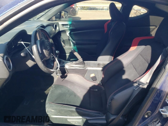 2014 Scion FR-S z VIN JF1ZNAA11E9710085, wystawiony jako Copart lot #51761895 z przebiegiem 109 405 mil mil oraz Szkoda całkowita • Salvage title. Historia ofert i sprzedaży dostępna na DreamBid. Obrazek 7.