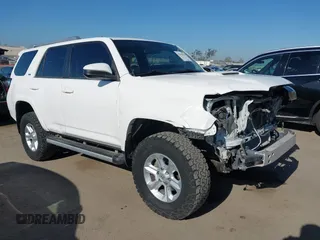 2017 Toyota 4Runner SR5 с VIN JTEBU5JR9H5414153, выставлен на аукционе IAAI как лот 42518670 с пробегом 105 634 миль миль и . История ставок и продаж доступна на DreamBid. Изображение 1.