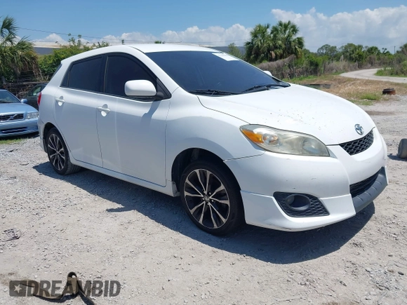 2010 Toyota Matrix z VIN 2T1KU4EE8AC250621, wystawiony jako IAAI lot #42299900 z przebiegiem 149 194 mil mil oraz . Historia ofert i sprzedaży dostępna na DreamBid. Obrazek 1.