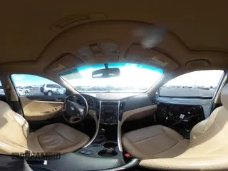 2013 Hyundai Sonata Limited with VIN 5NPEC4AC5DH639688, listed as a IAAI auction lot 41798908 with 164,789 mi miles and . Bid and sale history available at carsss.com. Image 19.
