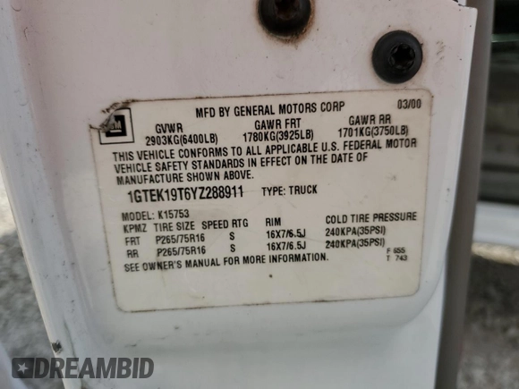 2000 GMC Sierra 1500 SLE with VIN 1GTEK19T6YZ288911, listed as a Copart auction lot 53538215 with 211,341 mi miles and Salvage Title. Bid and sale history available at DreamBid. Image 13.