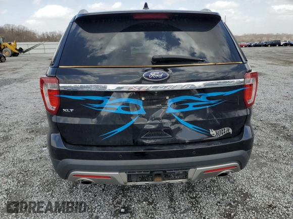 2017 Ford Explorer XLT z VIN 1FM5K7D85HGA35690, wystawiony jako Copart lot #47693985 z przebiegiem 171 884 mil mil oraz Szkoda całkowita • Salvage title. Historia ofert i sprzedaży dostępna na DreamBid. Obrazek 6.