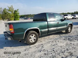 2001 Chevrolet Silverado 1500 with VIN 2GCEC19T411195493, listed as a Copart auction lot 53698965 with 430,118 mi miles and Salvage Title. Bid and sale history available at DreamBid. Image 3.