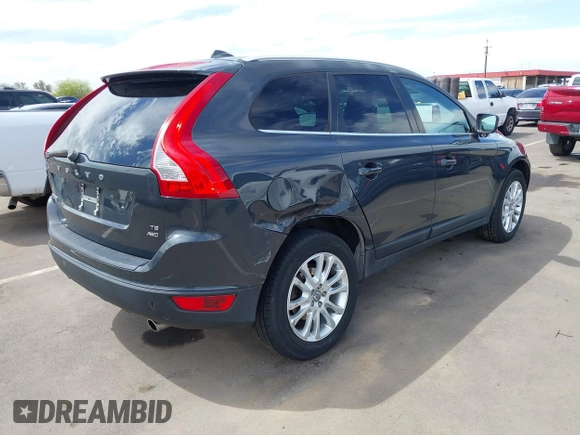2010 Volvo XC60 3.0T with VIN YV4992DZ8A2120326, listed as a IAAI auction lot 42020822 with 51,911 mi miles. Bid and sale history available at carsss.com. Image 4.