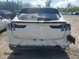 2021 Ford Mustang Mach-E Premium с VIN 3FMTK3SU0MMA07215, выставлен на аукционе Copart как лот 58177655 с пробегом 71 782 миль миль и Списание • Salvage title. История ставок и продаж доступна на DreamBid. Изображение 6.