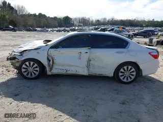 2014 Honda Accord Sedan EX-L with VIN 1HGCR2F88EA203751, listed as a IAAI auction lot 41608367 with 143,025 mi miles. Bid and sale history available at carsss.com. Image 14.
