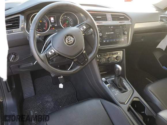 2020 Volkswagen Tiguan SE with VIN 3VV3B7AX5LM139832, listed as a Copart auction lot 47030415 with 70,894 mi miles and Salvage Title. Bid and sale history available at DreamBid. Image 8.