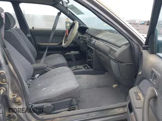 1990 Toyota Camry DLX z VIN 4T1SV21EXLU271320, wystawiony jako IAAI lot #41798353 z przebiegiem 269 178 mil mil oraz . Historia ofert i sprzedaży dostępna na DreamBid. Obrazek 5.