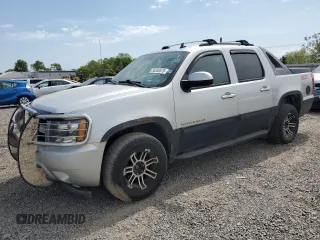 2011 Chevrolet Avalanche LS with VIN 3GNTKEE3XBG343041, listed as a Copart auction lot 55330575 with 197,794 mi miles and Clean title. Bid and sale history available at DreamBid. Image 1.