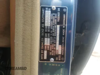 1986 Mercedes-Benz 300 E z VIN WDBEA30D8GA318345, wystawiony jako Copart lot #59481785 z przebiegiem 47 646 mil mil oraz Czysty tytuł • Clean title. Historia ofert i sprzedaży dostępna na DreamBid. Obrazek 12.