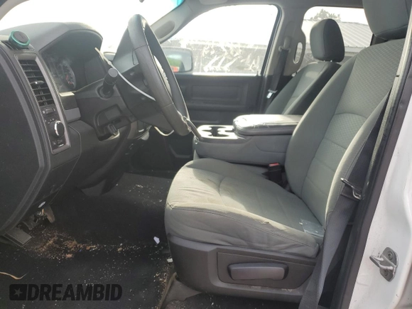 2013 Ram 1500 Tradesman z VIN 1C6RR6FP9DS588034, wystawiony jako Copart lot #59272395 z przebiegiem 189 113 mil mil oraz Czysty tytuł • Clean title. Historia ofert i sprzedaży dostępna na DreamBid. Obrazek 7.