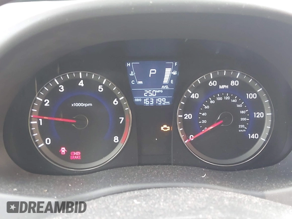 2012 Hyundai Accent GLS z VIN KMHCT4AE5CU242474, wystawiony jako IAAI lot #41455547 z przebiegiem 163 199 mil mil oraz . Historia ofert i sprzedaży dostępna na DreamBid. Obrazek 7.