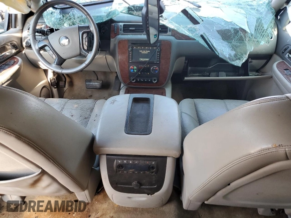 2008 Chevrolet Suburban LTZ with VIN 1GNFC16J48R118641, listed as a Copart auction lot 66723344 with 211,164 mi miles and Salvage Title. Bid and sale history available at carsss.com. Image 8.