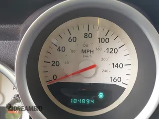 2005 Dodge Magnum RT with VIN 2D4GV58265H500284, listed as a IAAI auction lot 41194672 with 104,894 mi miles. Bid and sale history available at carsss.com. Image 15.