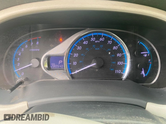 2011 Toyota Sienna XLE with VIN 5TDDK3DC3BS023855, listed as a Copart auction lot 65672825 with 280,540 mi miles and Clean title. Bid and sale history available at DreamBid. Image 8.