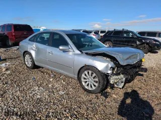 2009 Hyundai Azera GLS with VIN KMHFC46D09A356910, listed as a Copart auction lot 82407974 with 198,194 mi miles and Salvage Title. Bid and sale history available at carsss.com. Image 4.