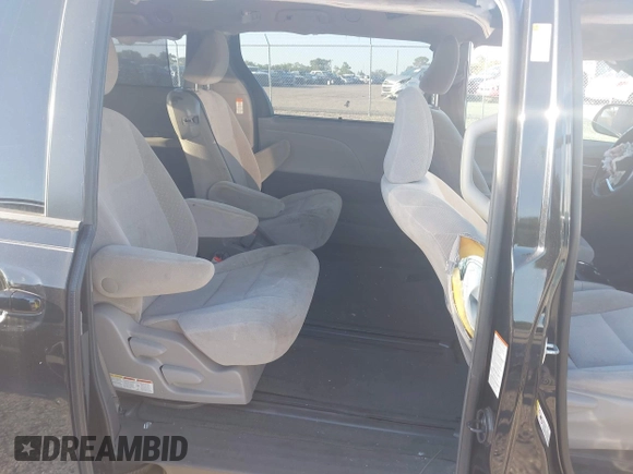2017 Toyota Sienna LE Auto Access Seat with VIN 5TDKZ3DC5HS811239, listed as a IAAI auction lot 42723268 with 170,309 mi miles and . Bid and sale history available at DreamBid. Image 8.