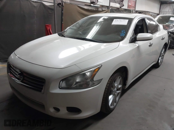 2013 Nissan Maxima SV with VIN 1N4AA5AP6DC822130, listed as a IAAI auction lot 42076155 with 132,593 mi miles and . Bid and sale history available at DreamBid. Image 17.