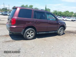 2007 Honda Pilot EX-L with VIN 2HKYF18527H510015, listed as a IAAI auction lot 42720416 with 155,685 mi miles and . Bid and sale history available at DreamBid. Image 4.