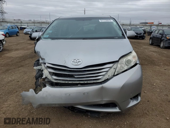 2015 Toyota Sienna LE AAS with VIN 5TDKK3DC3FS594310, listed as a Copart auction lot 51173375 with 152,097 mi miles and Salvage title. Bid and sale history available at DreamBid. Image 5.