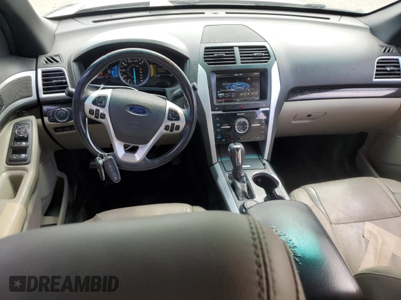2015 Ford Explorer Limited with VIN 1FM5K8F87FGC46311, listed as a Copart auction lot 49111385 with 170,415 mi miles and Salvage Title. Bid and sale history available at DreamBid. Image 8.
