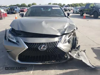 2020 Lexus ES 350 Ultra Luxury with VIN 58ACZ1B13LU076523, listed as a Copart auction lot 64721894 with 50,097 mi miles and Clean title. Bid and sale history available at DreamBid. Image 5.