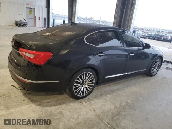 2014 Kia Cadenza Premium with VIN KNALN4D72E5128132, listed as a Copart auction lot 86681784 with 90,950 mi miles and Salvage Title. Bid and sale history available at carsss.com. Image 3.