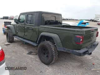 2022 Jeep Gladiator Texas Trail z VIN 1C6HJTAG1NL105124, wystawiony jako IAAI lot #42601707 z przebiegiem 52 064 mil mil oraz . Historia ofert i sprzedaży dostępna na DreamBid. Obrazek 3.