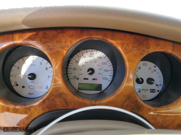 2000 Jaguar XJ with VIN SAJDA14C2YLF11720, listed as a Copart auction lot 73523584 with 119,188 mi miles and Clean Title. Bid and sale history available at carsss.com. Image 9.